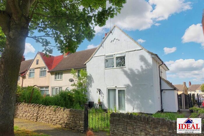 3 Bedroom End Of Terrace House To Rent In West Avenue, Woodlands, Doncaster, DN6