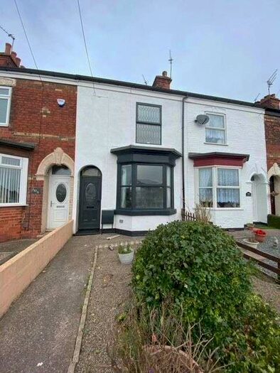 3 Bedroom Terraced House To Rent In Leads Road, Hull, HU7