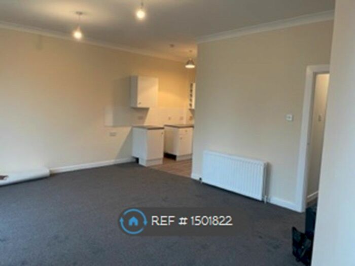 1 Bedroom Flat To Rent In Main Street, Bellshill, ML4