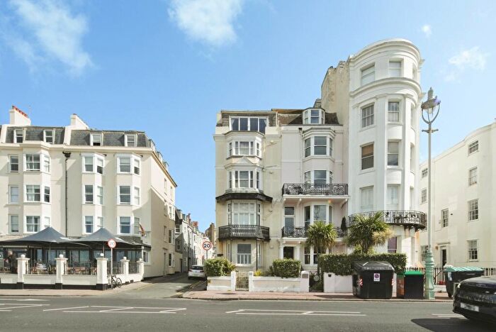 Flat For Sale In Marine Parade, Brighton, East Sussex, BN2