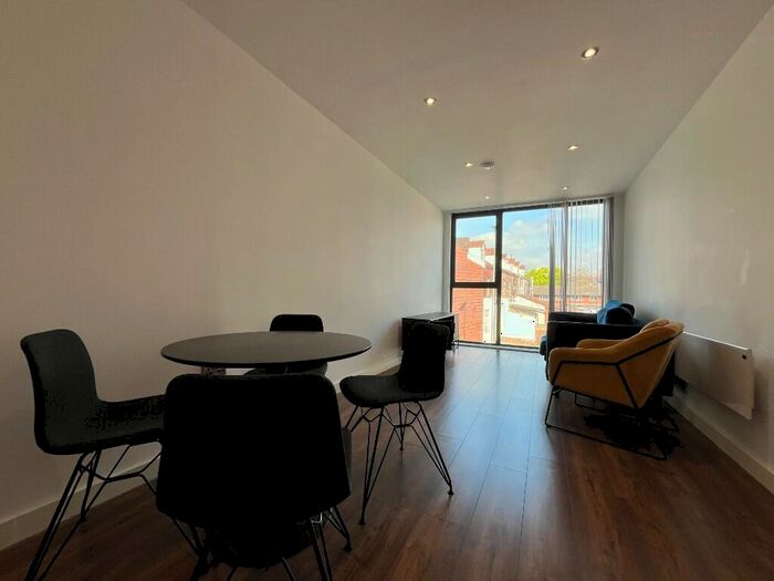 2 Bedroom Flat For Sale In Crossbank Lower Broughton Road, Salford, Greater Manchester, M7