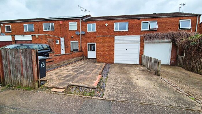 3 Bedroom Semi Detached House For Sale In Noble Street, Leicester, LE3