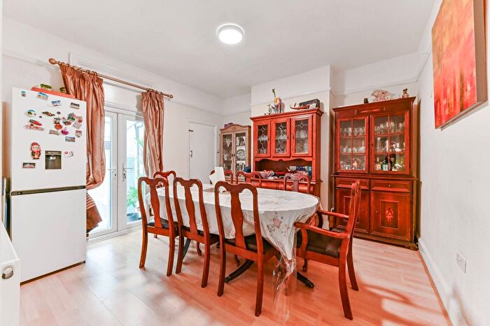 3 Bedroom Terraced House To Rent In Lucerne Road, Thornton Heath, CR7