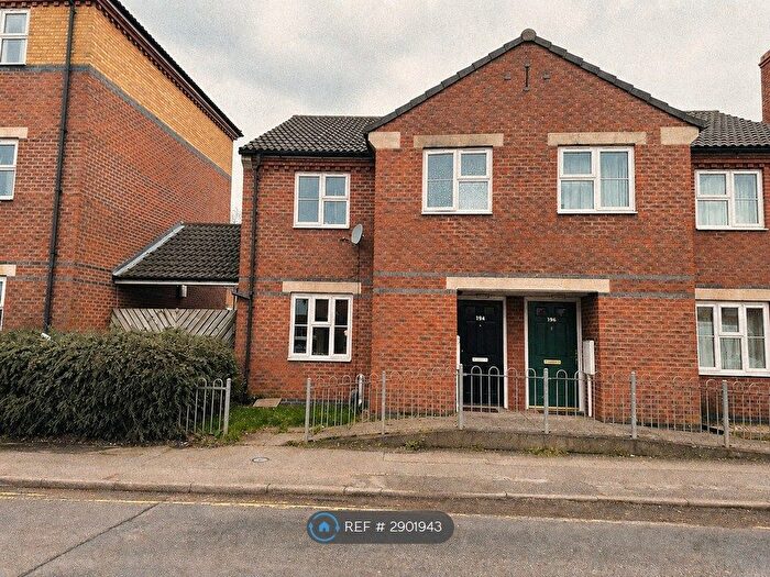 3 Bedroom Semi-Detached House To Rent In Bath Road, Kettering, NN16
