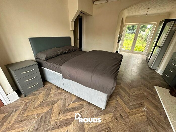 1 Bedroom Studio To Rent In Overton Road, Birmingham, West Midlands, B27