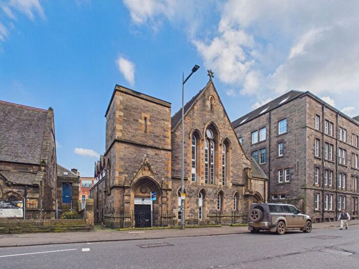 2 Bedroom Flat To Rent In Easter Road, Easter Road, Edinburgh, EH7