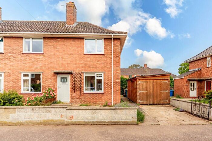3 Bedroom End Of Terrace House For Sale In Buckingham Road, Norwich, NR4