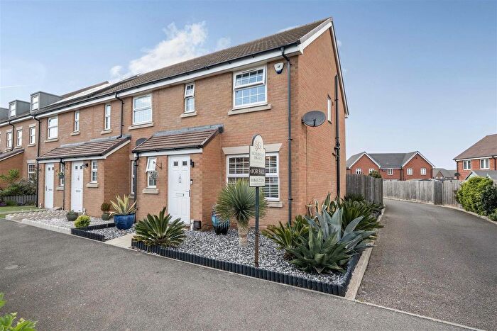 3 Bedroom End Terrace House For Sale In Richborough Close, Margate, CT9