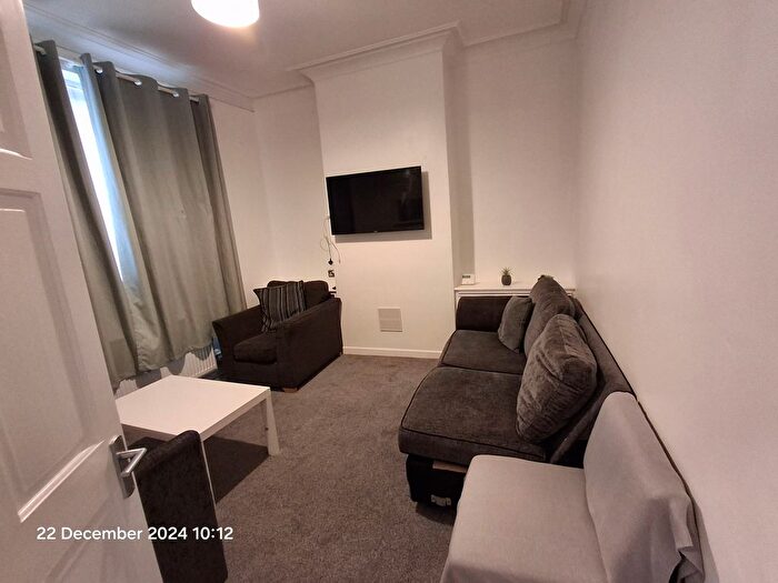 4 Bedroom Terraced House To Rent In Cecil Street, Cardiff, CF24