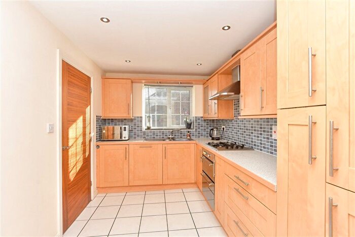 4 Bedroom Detached House For Sale In Poppy Crescent, Minster-On-Sea, Sheerness, Kent, ME12