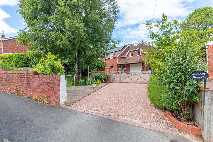 6 Bedroom Detached House For Sale In Meadow Road, Malvern, WR14