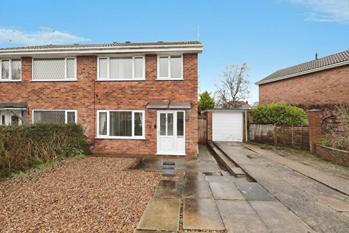 3 Bedroom Semi Detached House For Sale In West Nooks, Haxby, York, YO32