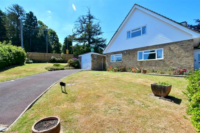 3 Bedroom Detached House For Sale In Coopers Lane, Crowborough, East Sussex, TN6