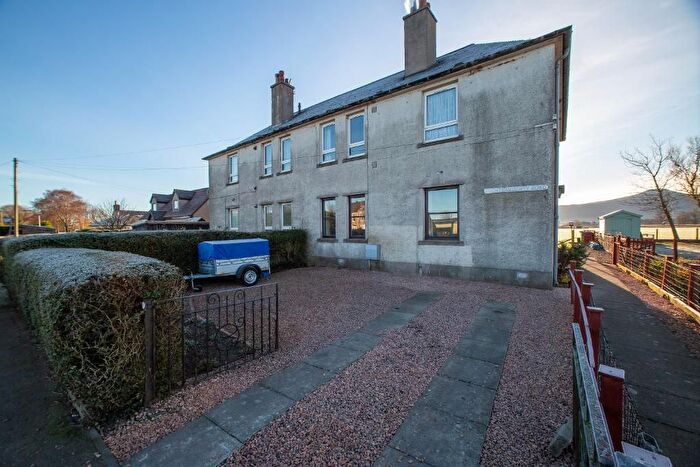 2 Bedroom Flat For Sale In Auchtermuchty Road, Dunshalt, KY14