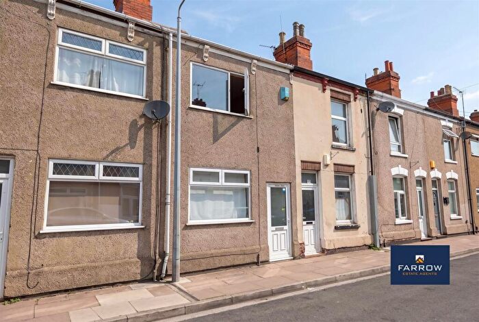 3 Bedroom Terraced House For Sale In Rutland Street, Grimsby, DN32