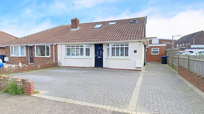 5 Bedroom Semi-Detached House For Sale In Chester Avenue, Lancing, West Sussex, BN15