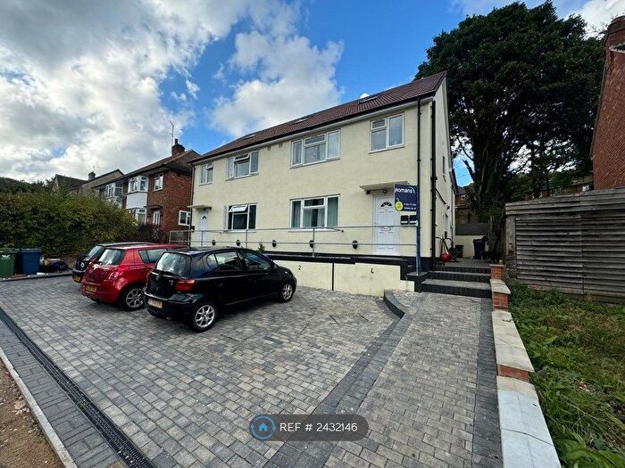 4 Bedroom Flat To Rent In Micklefield Road, High Wycombe, HP13