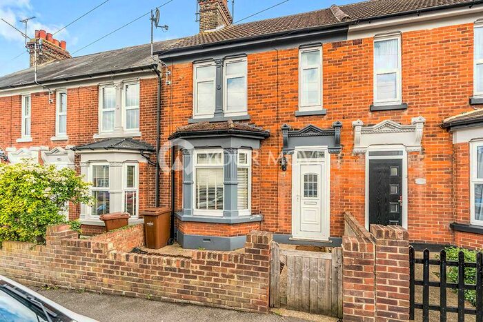 3 Bedroom Terraced House To Rent In Toronto Road, Gillingham, Kent, ME7