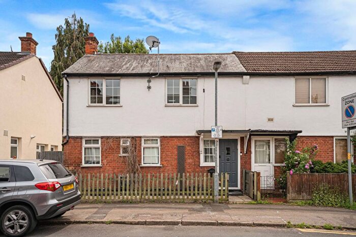 3 Bedroom Semi-Detached House For Sale In Walton Road, Bushey, WD23