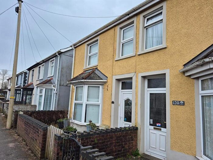 3 Bedroom Semi-Detached House For Sale In Penybont Road, Pencoed, Bridgend, CF35