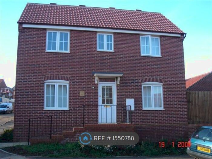 3 Bedroom Detached House To Rent In Stone Close, Wellingborough, NN8