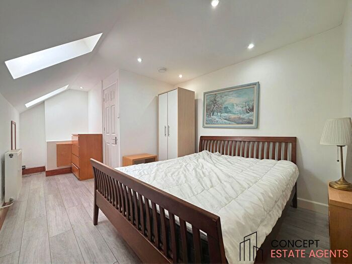 1 Bedroom Maisonette To Rent In Dorset Road, Wimbledon, London, SW19