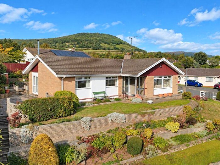 3 Bedroom Detached Bungalow For Sale In Cresta Road, Abergavenny, NP7