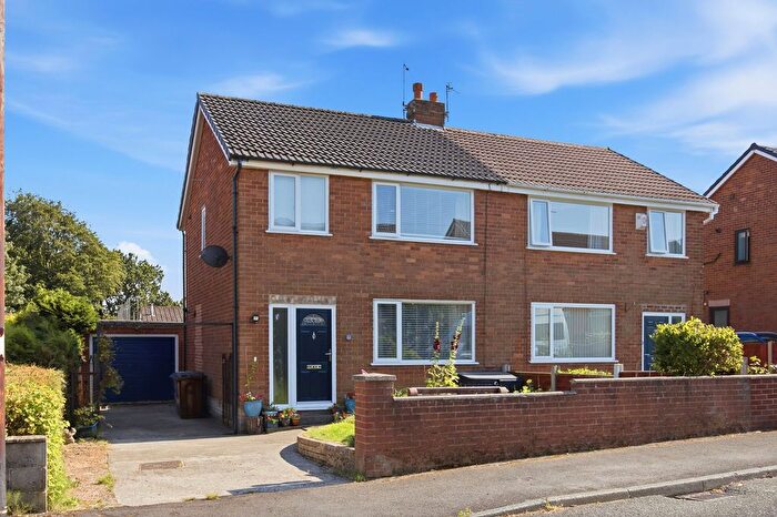 2 Bedroom Semi Detached House For Sale In Barn Meadow Crescent, Rishton, BB1