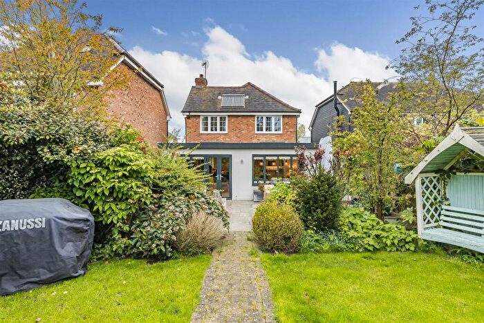 5 Bedroom Detached House For Sale In Nine Oaks Court, Kingswood, Maidstone, ME17