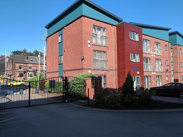 2 Bedroom Flat To Rent In The Willows, Middlewood Road, S6