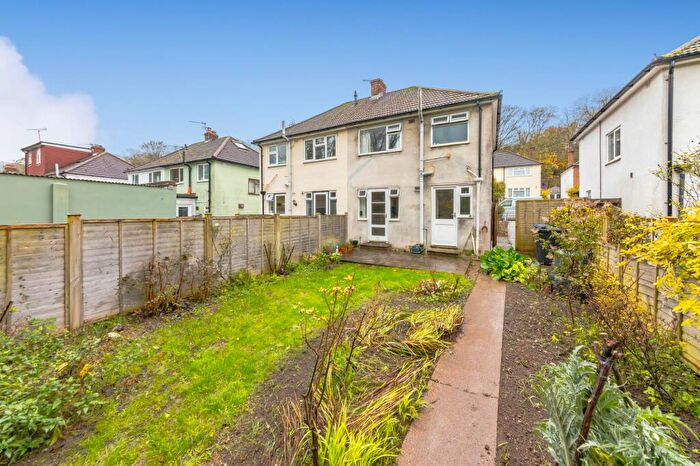 2 Bedroom Semi-Detached House For Sale In Winterbourne Close, Lewes, BN7