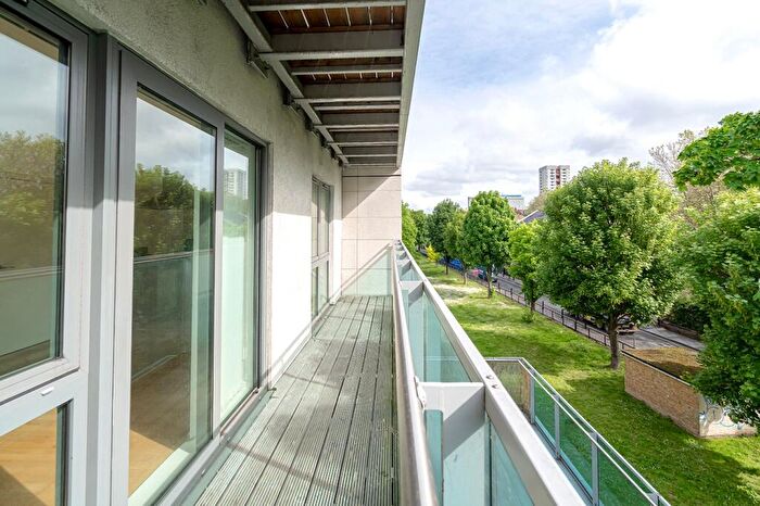 1 Bedroom Apartment For Sale In Crowder Street, Shadwell, E1