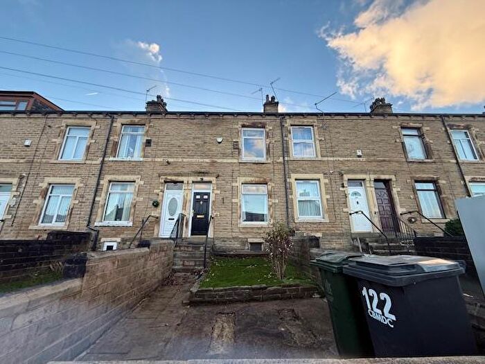 2 Bedroom Terraced House To Rent In Birch Lane, Bradford, BD5