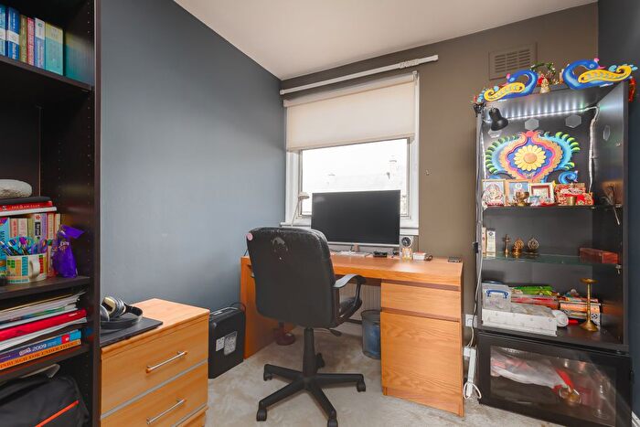 3 Bedroom End Terrace House For Sale In Falkland Gardens, Costorphine, Edinburgh, EH12