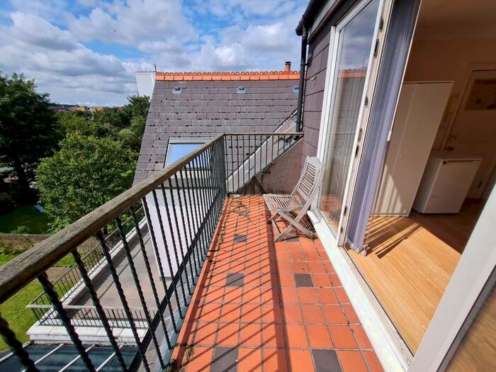 Studio To Rent In Madeley Road, Ealing Broadway, London, W5