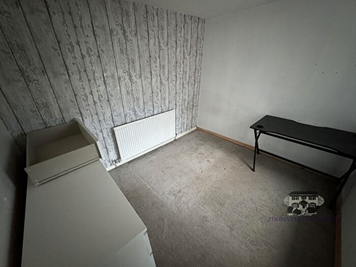 3 Bedroom End Of Terrace House For Sale In Miskin Road, Tonypandy, Rhondda Cynon Taff., CF40
