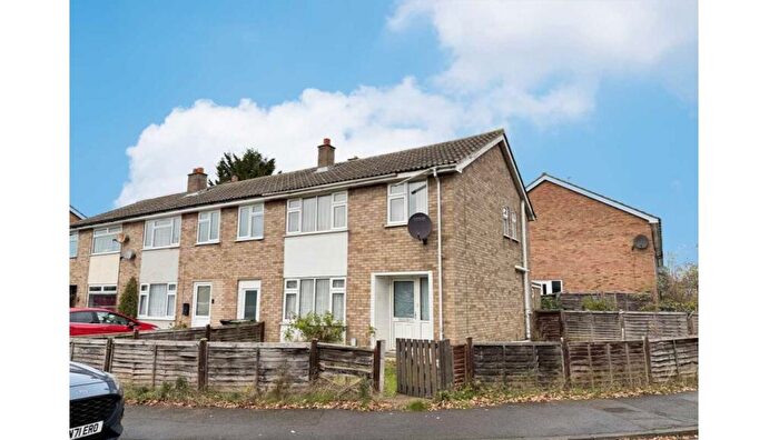 3 Bedroom Semi Detached House For Sale In Glebe Road, Sandy, Bedfordshire, SG19