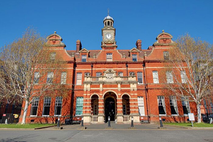 1 Bedroom Flat For Sale In The Pavilion, Norwich, NR1