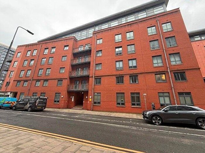 3 Bedroom Apartment For Sale In Apartment Lake House, Ellesmere Street, Manchester, M15