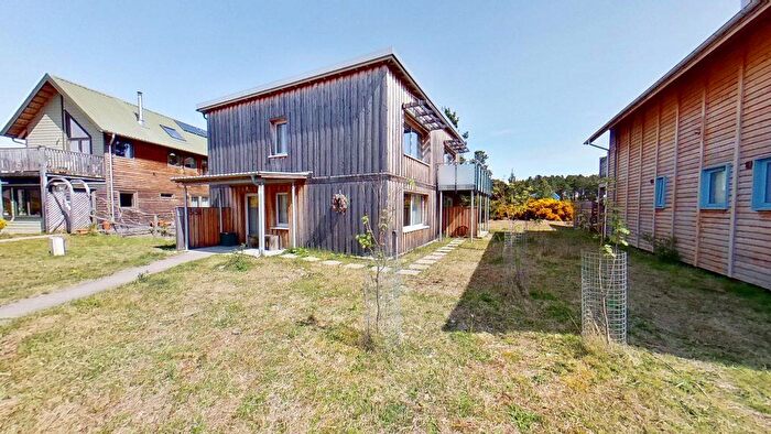 2 Bedroom Detached House For Sale In , West Whins, The Park, Findhorn, Moray, IV36