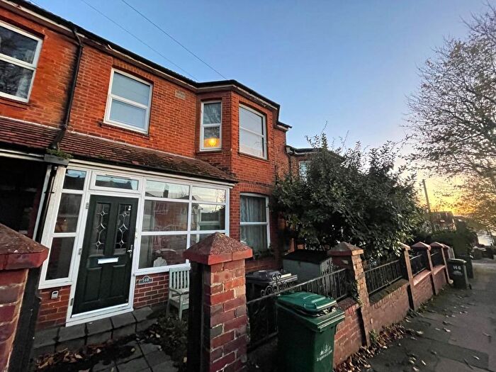 3 Bedroom Maisonette To Rent In Freshfield Road, Brighton, BN2