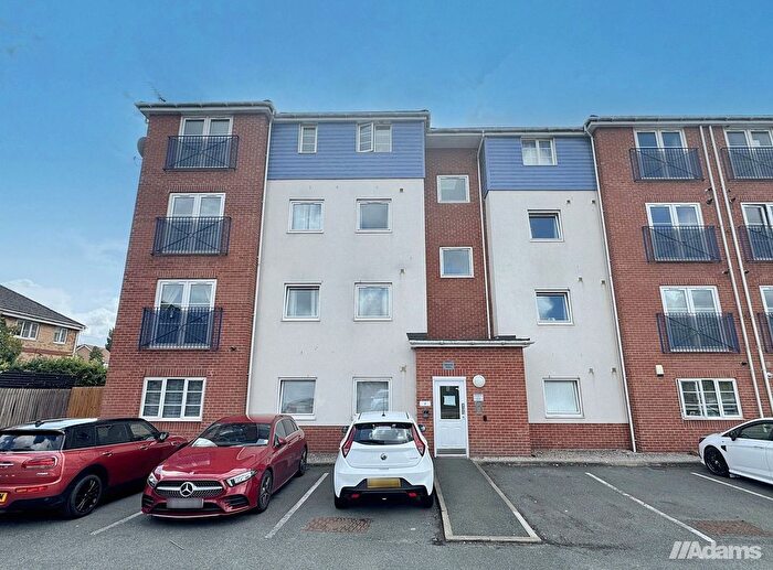 2 Bedroom Flat For Sale In Old Coach Road, Runcorn, WA7