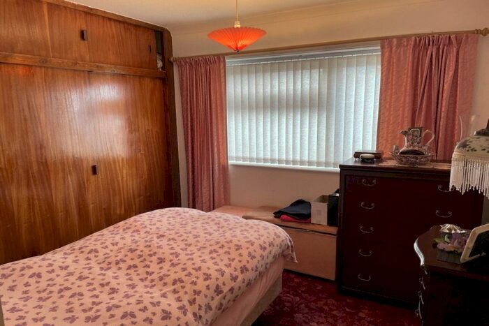 3 Bedroom Terraced House For Sale In Giles Close, Stechford, Birmingham, B33