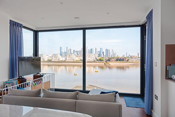 2 Bedroom Flat For Sale In Horseferry Place, London, SE10