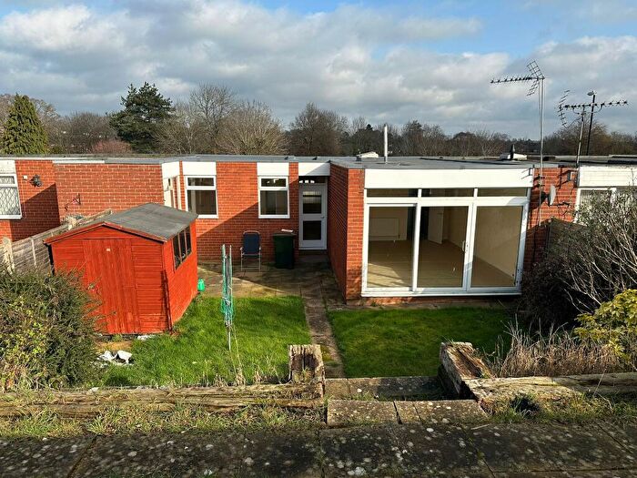 2 Bedroom Bungalow For Sale In Overdale Road, Whoberley, Coventry, West Midlands, CV5