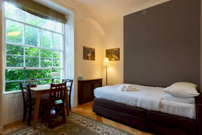 Studio To Rent In Cartwright Gardens, London, WC1H