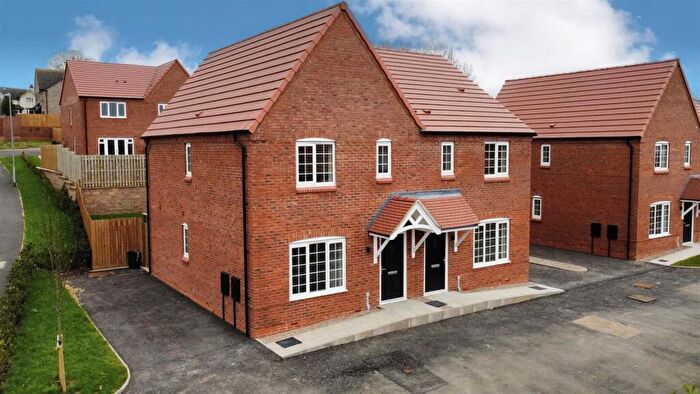 3 Bedroom House For Sale In Oakley Road, Shepshed, Loughborough, LE12