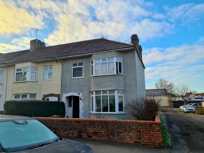 3 Bedroom End Of Terrace House To Rent In Kingsholm Road, Westbury On Trym, Bristol BS10
