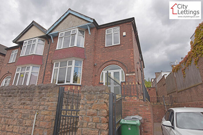 5 Bedroom Detached House To Rent In Park Road, Lenton, NG7