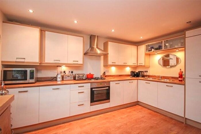 6 Bedroom Terraced House To Rent In Wood Mead, Bristol, BS16